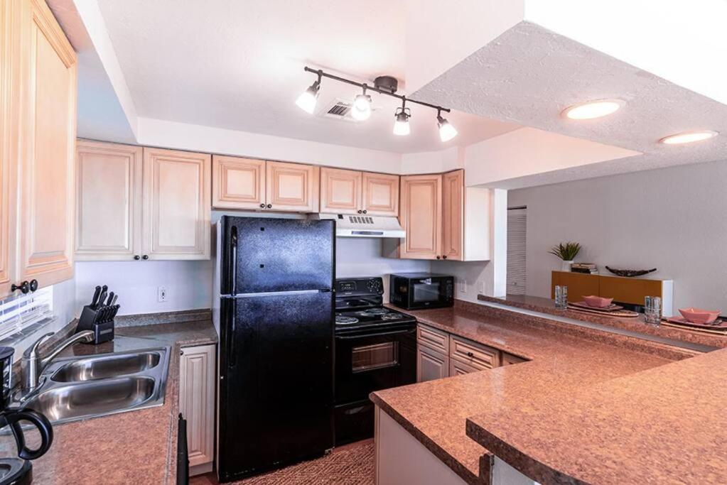 Your Tranquil Escape Is Found Directly On The Beach At The Serenity Beach Condo. Siesta Key Exterior photo